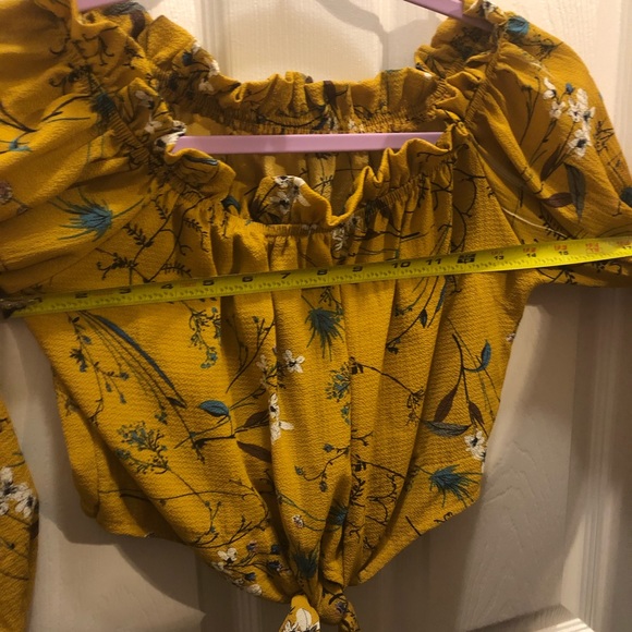 2/$12 Cute — Cropped blouse with tie. - Picture 5 of 6